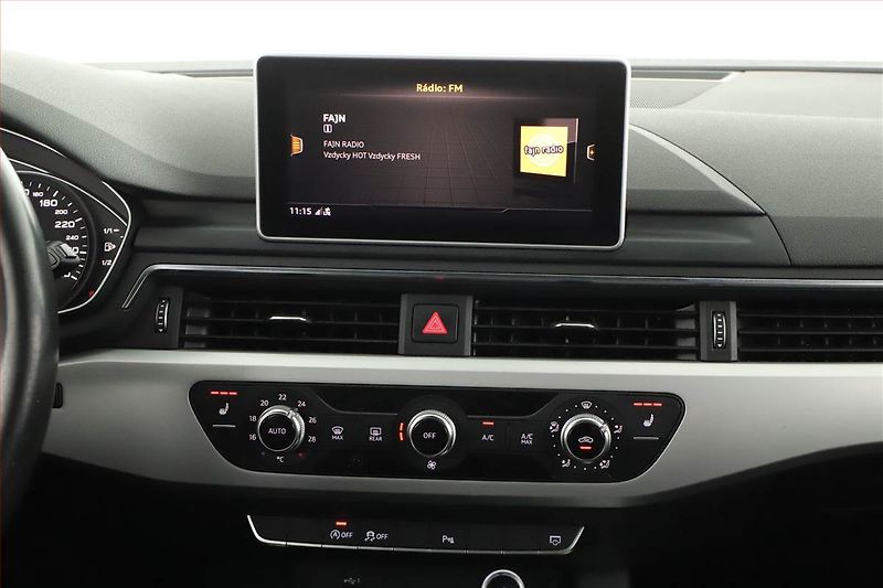 Audi A4 (2018) 35 TDI, Automat, Kůže, Navi - fotka 11 z 21