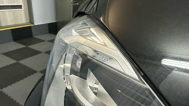 BMW X6 40D / XDRIVE - fotka 15 z 53