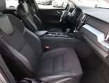 Volvo XC60 (2018) Momentum D4 AWD, 4X4,Automat - náhled 9