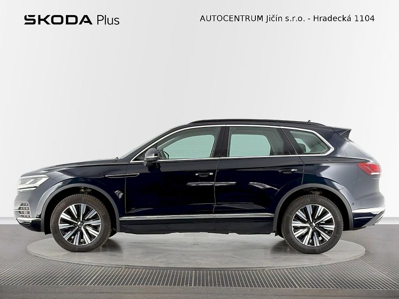 Volkswagen Touareg (2022) Elegance 3.0 TDI 170kW 4Motion - fotka 3 z 36