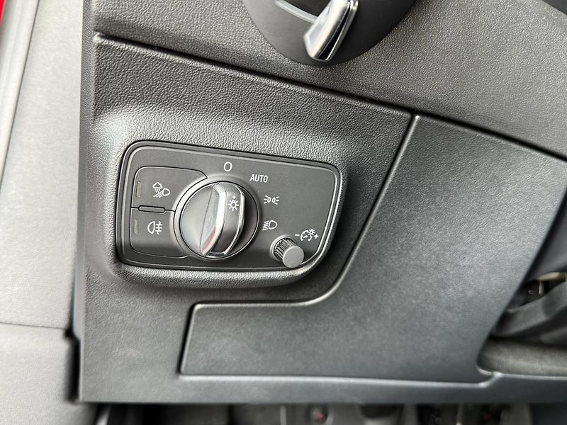 Audi TT 2,0TFSI Quattro*AUT*REZERVACE - fotka 24 z 30