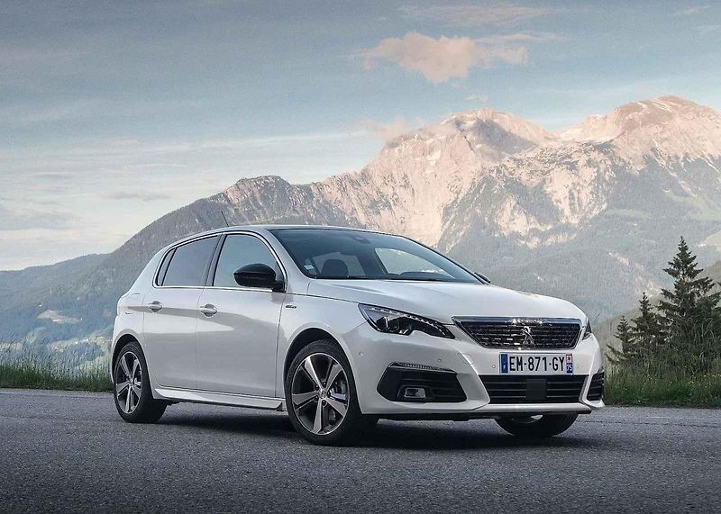 Hyundai nabízí pro svůj model i30 kombi slevu až 20 tisíc korun.