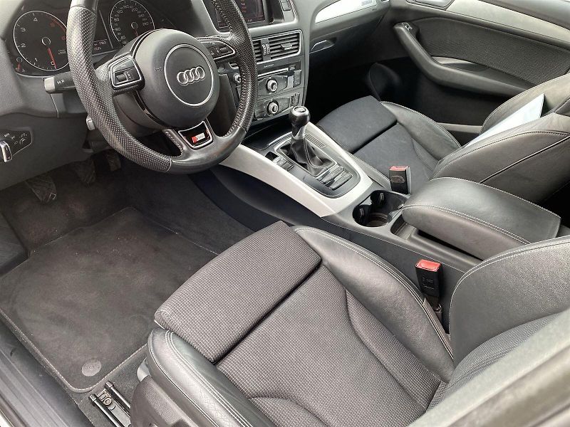 Audi Q5 (2012) 2.0 TDI Quattro - fotka 6 z 34
