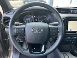 Toyota Hilux 2.8L Diesel  6 AT Invincible - náhled 13