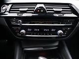 BMW Řada 5 3,0 530d xDrive 195kW M-paket - náhled 24