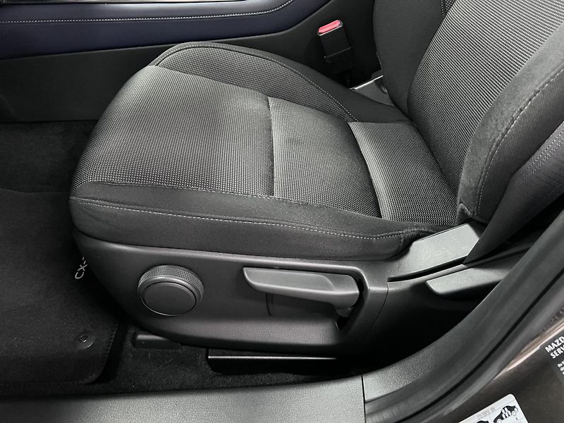 Mazda CX-30 2.0i Skyactiv-G 110 kW Bose - fotka 13 z 38