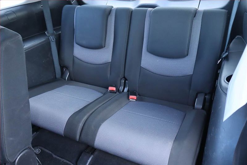Mazda 5 (2006) 1.8, 7 míst, nová STK - fotka 18 z 19