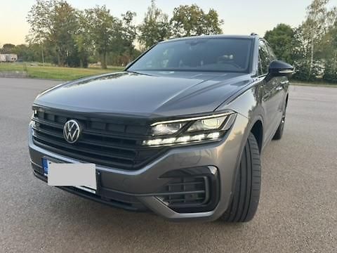 Volkswagen Touareg (2022) VW Touareg R-Line 210 kW | ČR  - fotka 2 z 18