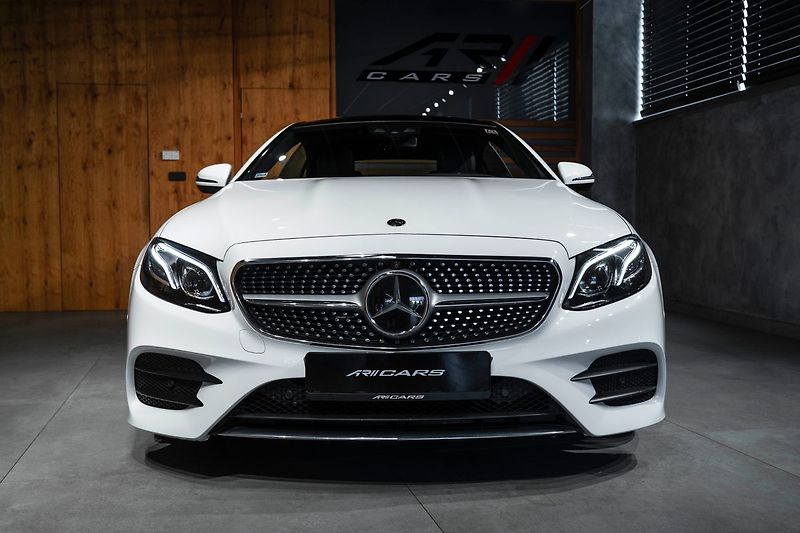 Mercedes-Benz Třídy E - fotka 3 z 18