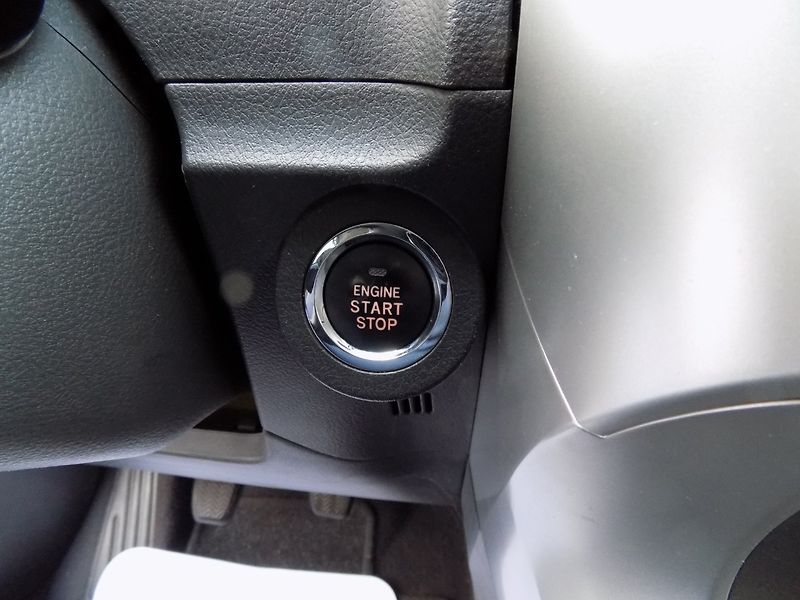 Toyota Verso (2013) 2.0 D-4D/1.Maj.ČR/keyless-go/ - fotka 29 z 47