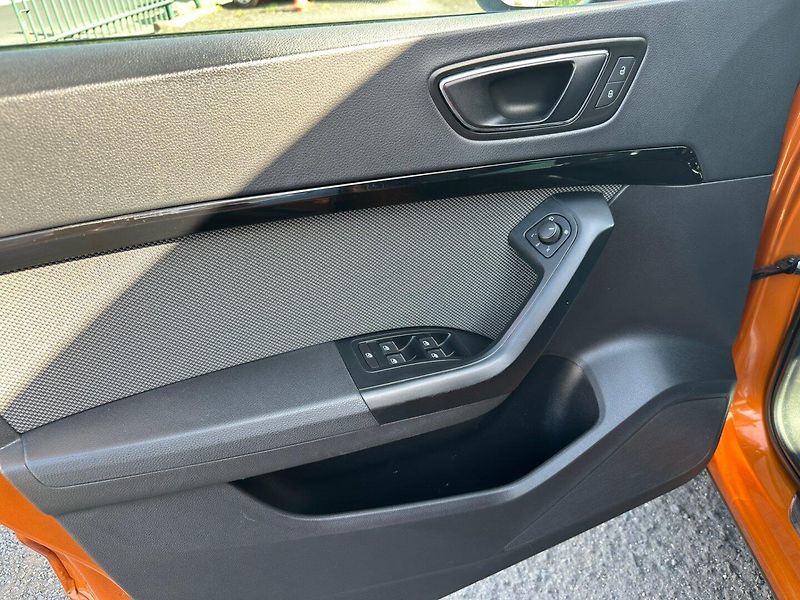 Seat Ateca (2017) 1,4TSI 110Kw Xcellence - fotka 9 z 31