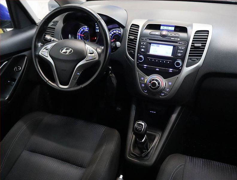 Hyundai ix20 (2013) 1.4 CRDi - fotka 7 z 15