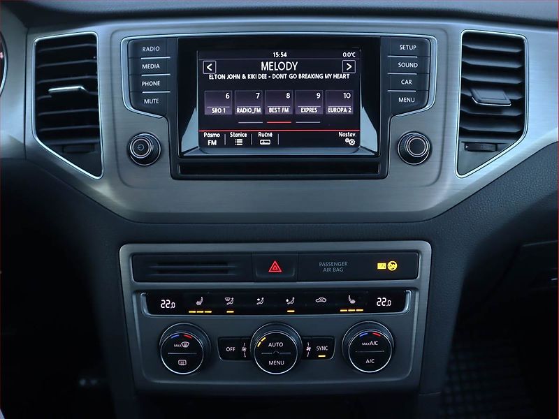 Volkswagen Golf Sportsvan (2014) Comfortline 1.6 TDI - fotka 12 z 18