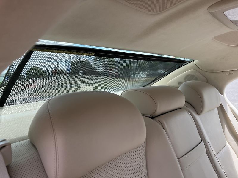 Lexus LS 600h 5.0 V8 Hybrid 1.Majitel ČR - fotka 17 z 38