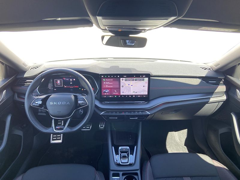 Škoda Octavia 2.0 TSI DSG / 195 kW RS - fotka 5 z 26