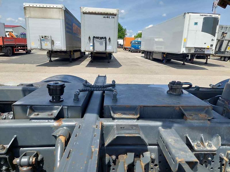 Mercedes-Benz Ostatní Arocs 3551 KH Kipper 2x Bordma - fotka 30 z 101