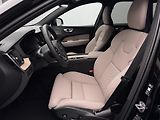 Volvo XC60 (2026) B5 AWD AUT DARK PLUS - náhled 2