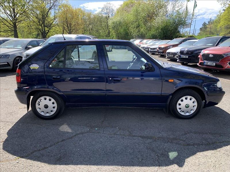 Škoda Felicia 1,3 GLXi TRUMF 1.MAJITEL,ČR - fotka 4 z 18