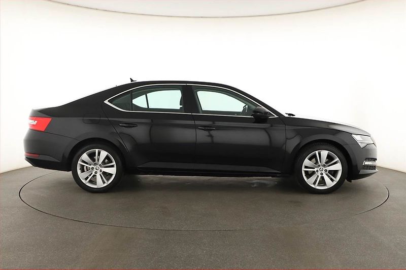 Škoda Superb (2020) Style 2.0 TDI, Automat, ČR - fotka 6 z 19
