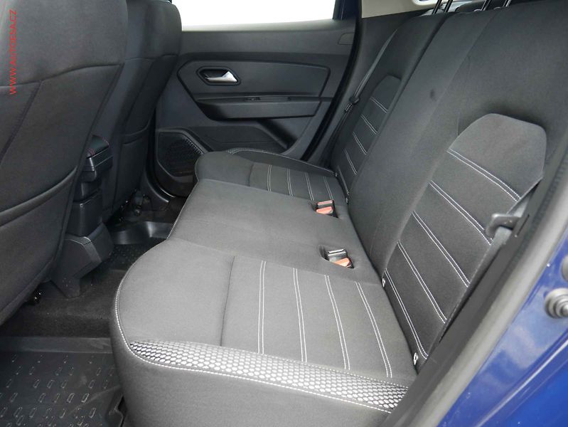 Dacia Duster (2020) 1.0 TCe, ČR, AC, temp - fotka 10 z 19