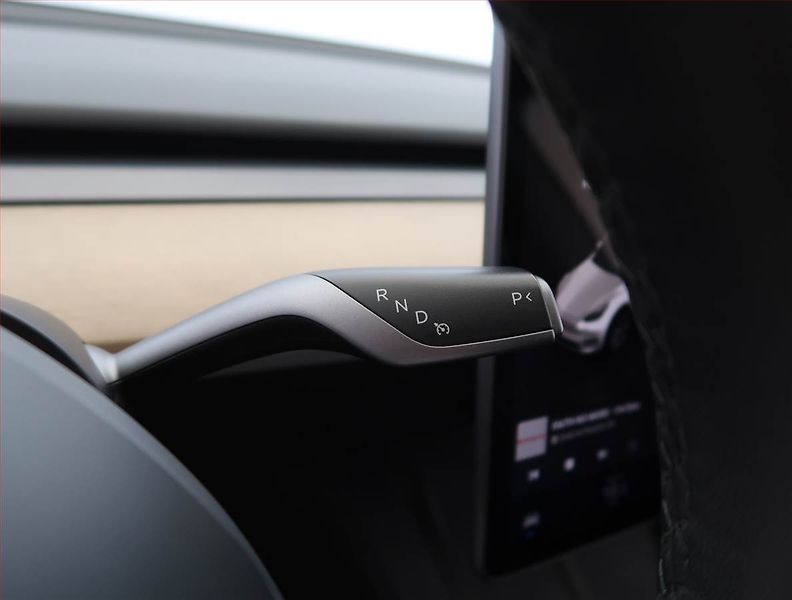 Tesla Model Y (2022) Long Range AWD 79kWh, SoH 91% - fotka 12 z 33