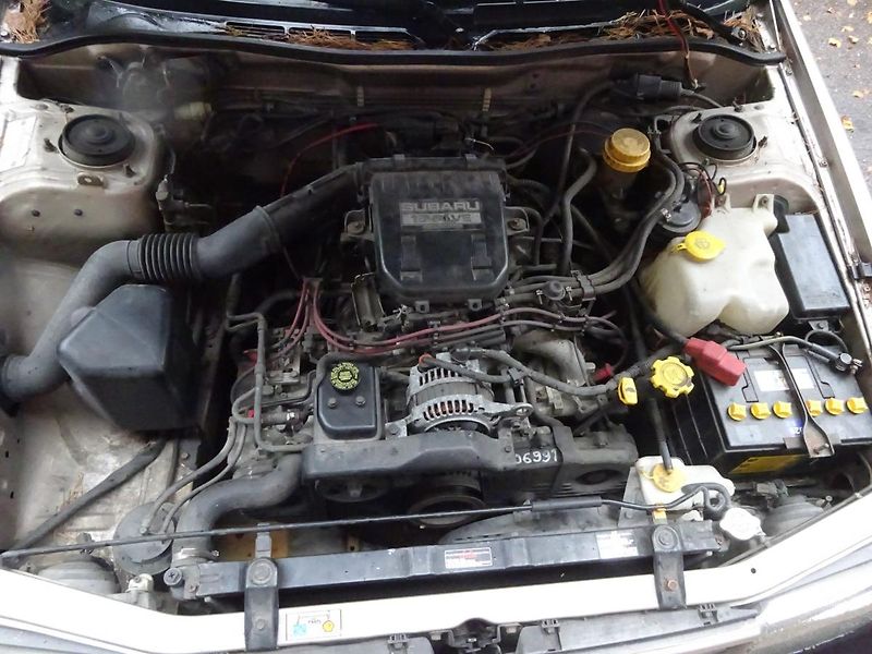 Subaru Legacy (1991) 1,8  - fotka 8 z 15