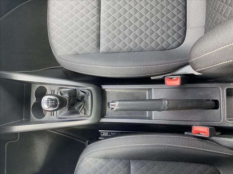Škoda Fabia 1,4 TDI Ambition - fotka 32 z 39