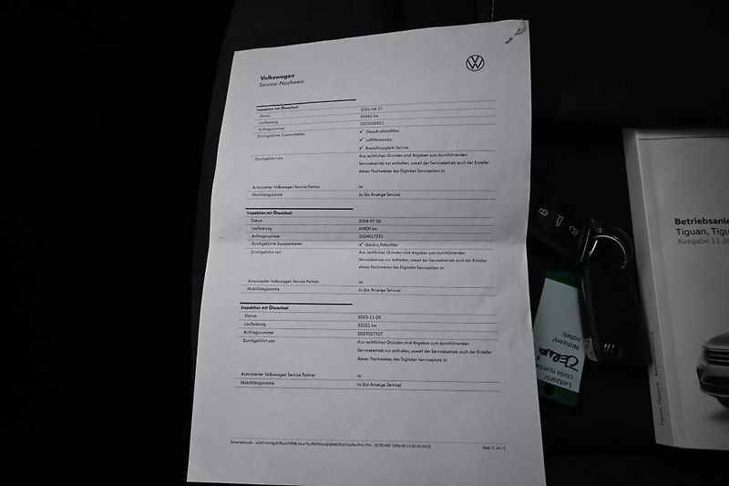 Volkswagen Tiguan (2023) 2.0 LIFE DSG LED ACC Tažné TDI - fotka 32 z 35