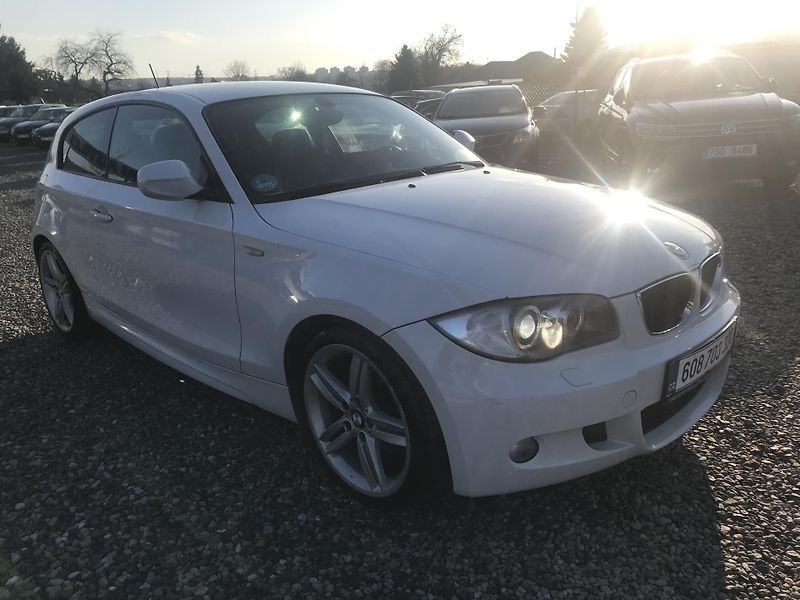 BMW Řada 1 118 105 KW,M-PAKET,MAN,XENON - fotka 3 z 14