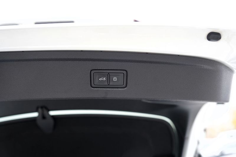 Audi S5 3.0 TFSI tiptronic Quattro/B&O - fotka 12 z 49