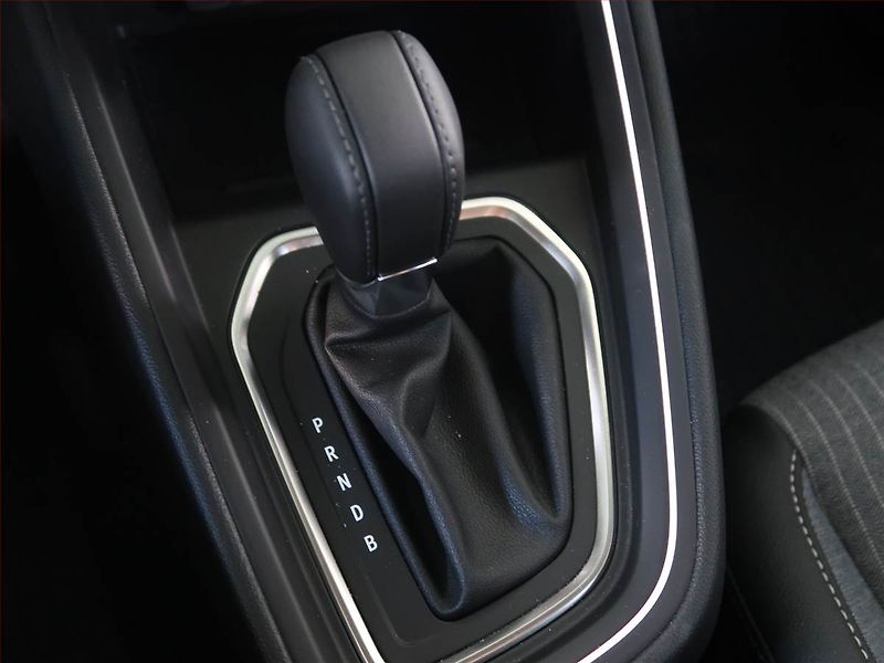 Renault Clio (2025) E-Tech Hybrid, Techno, Navigac - fotka 13 z 17