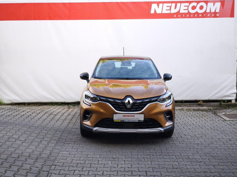 Renault Captur (2023) 1.6 E-Tech Hybrid - fotka 19 z 21