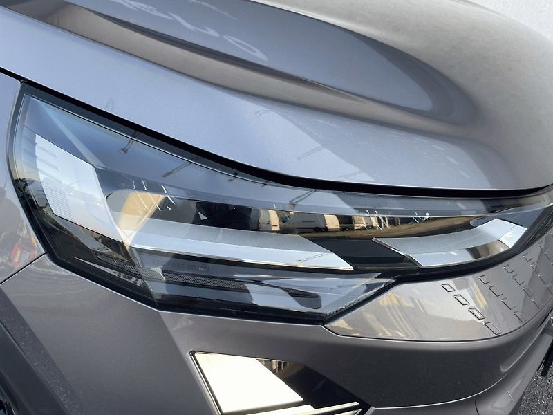 Renault Captur (2025) TECHNO 1,3TCe 160k EDC - fotka 22 z 23