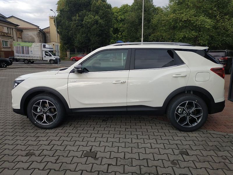 KGM Korando 1.5T, SMART,4WD, MT, SKLADEM - fotka 7 z 36