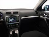 Škoda Octavia (2011) 1.6 TDI 4x4, 4X4, Tempomat - náhled 8