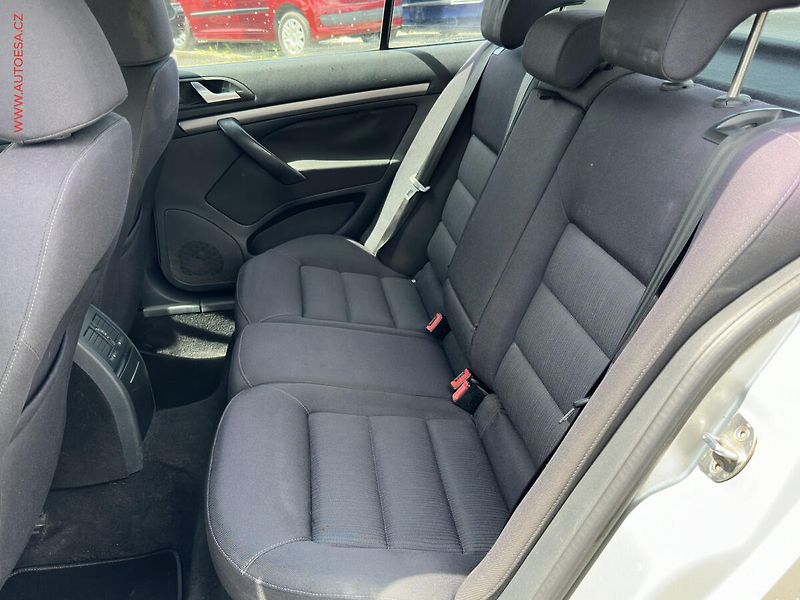 Škoda Octavia (2005) 1.9TDi, ČR, AC, tempo - fotka 10 z 15