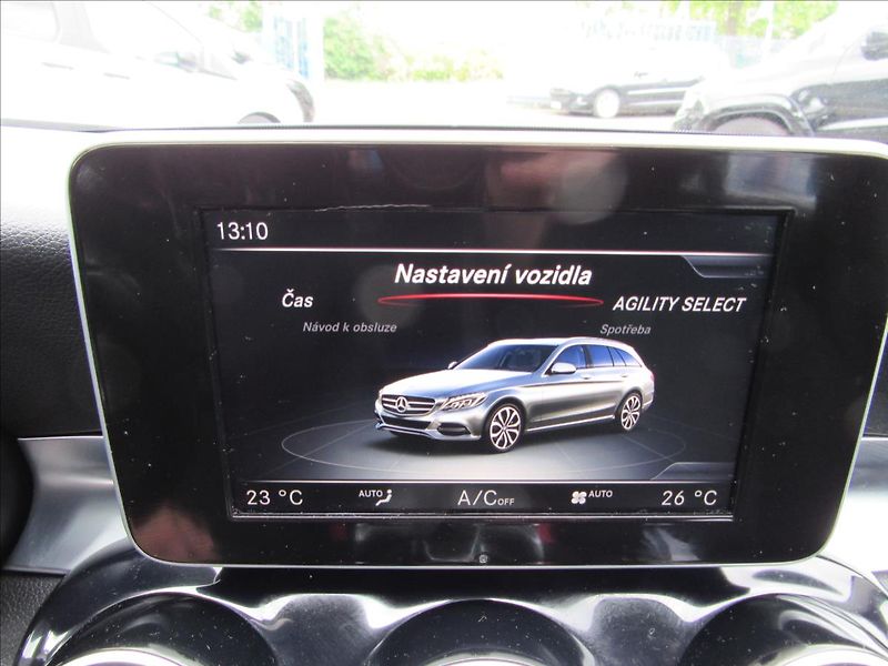 Mercedes-Benz Třídy C 1,6 d C200 BlueTEC - fotka 17 z 36