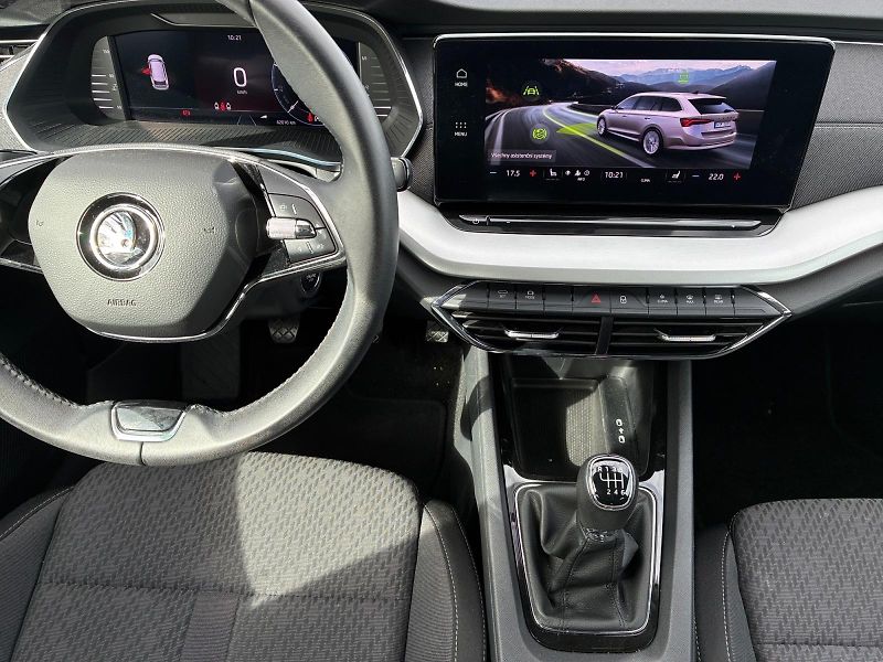 Škoda Octavia (2023) STYLE 1.5TSI 110kW CZ DPH - fotka 10 z 11