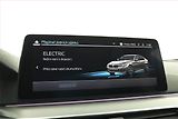 BMW Řada 5 (2023) M Sport 530e - náhled 13