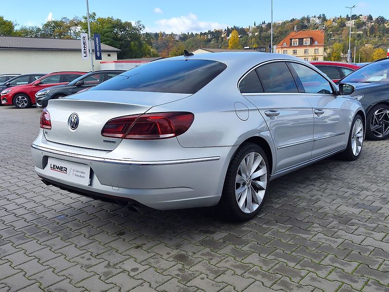 Volkswagen CC 2.0 TDI/130kW Sportline 4x4 AT - fotka 5 z 30