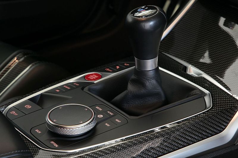 BMW M4 353kW Manuál Carbon KeramBrzdy - fotka 32 z 45