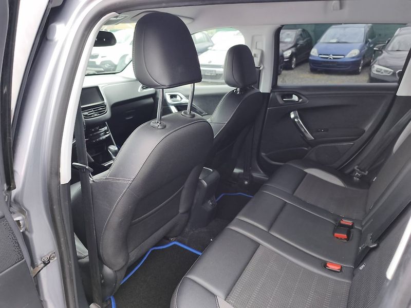 Peugeot 2008 (2016) - fotka 12 z 33