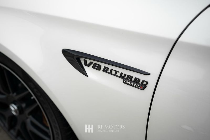 Mercedes-Benz Třídy E (2022) AMG E63 S 4MATIC 450kW - fotka 19 z 56