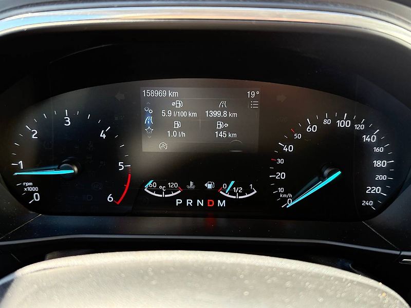Ford Focus (2019) 2.0 EcoBlue 110 kW Titanium Po - fotka 11 z 22