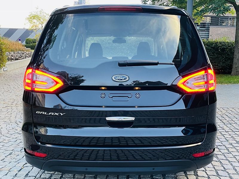 Ford Galaxy 2.0TDCi MANUÁL 7MÍST SENZORY - fotka 16 z 46