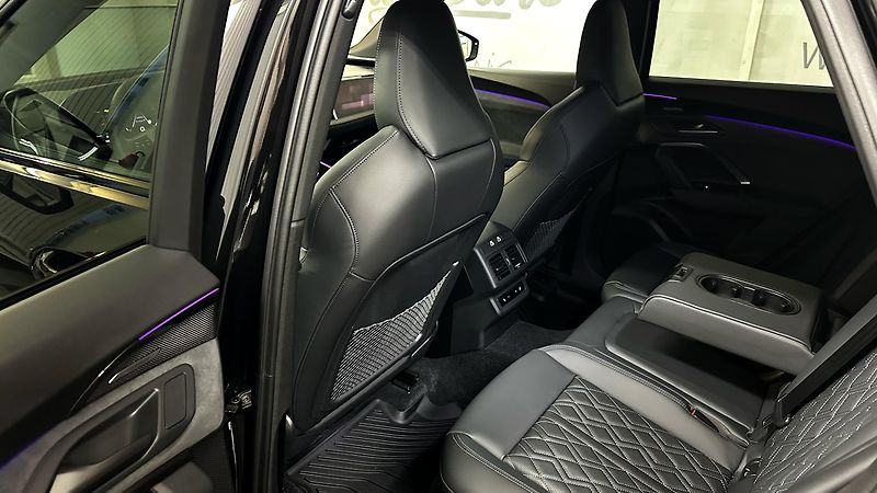 Audi SQ5 STAV NOVÉHO VOZU / ZÁRUKA  - fotka 22 z 44
