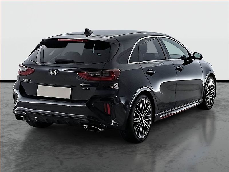 Kia Ceed (2019) 1.6 T-GDI GT, Automat - fotka 5 z 23