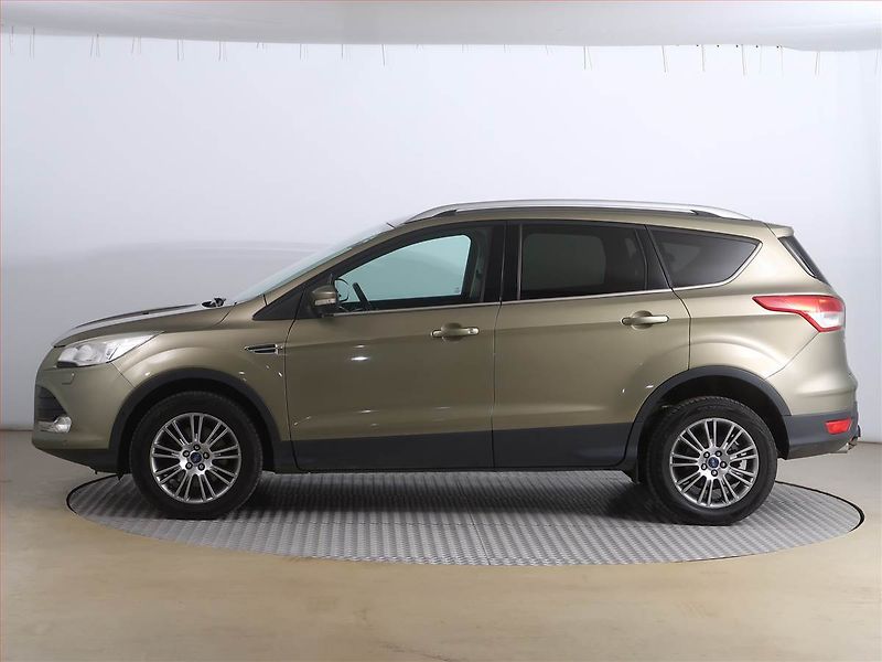 Ford Kuga (2014) 2.0 TDCi, 4X4, Navi, Tempomat - fotka 3 z 19