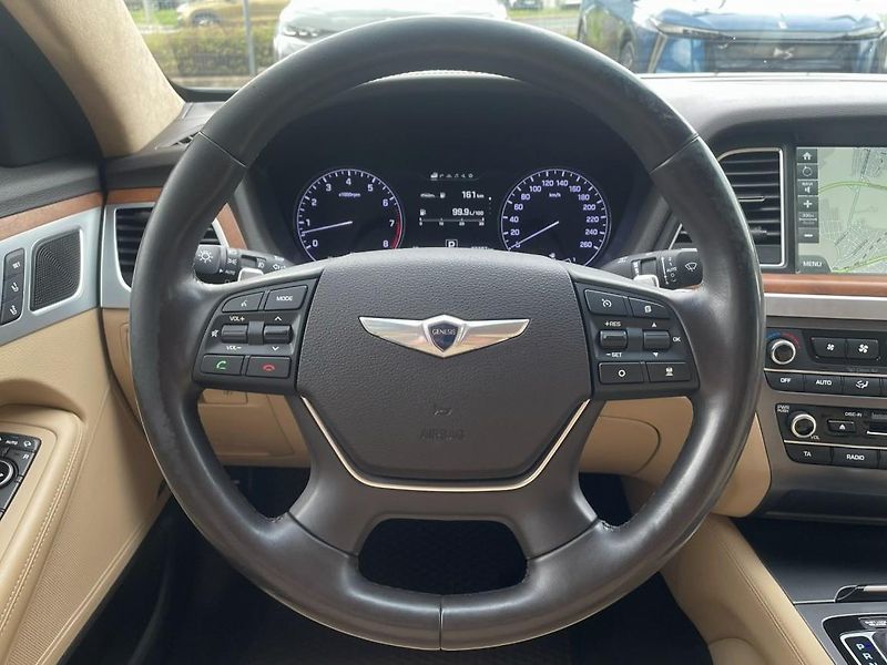 Hyundai Genesis EXCLUSIVE 3.8 GDI V6 4x4 232kW - fotka 11 z 33