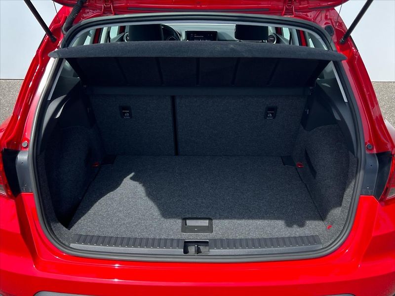 Seat Arona 1,0 TSi 70kW STYLE - fotka 14 z 23